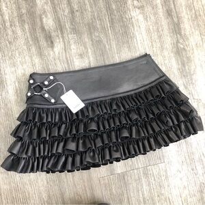 Ginzi Black Ruffled Genuine Leather Skirt